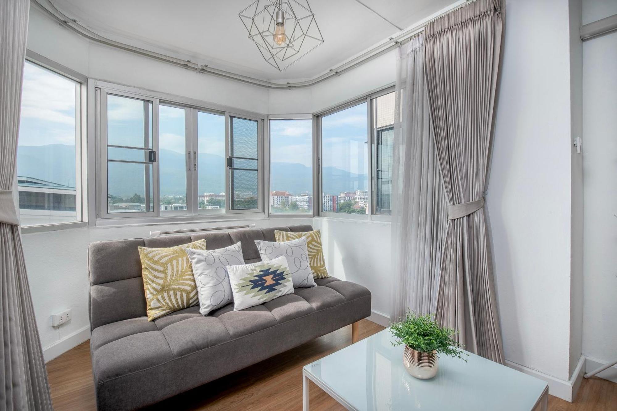 Cozy B At Nimman Studio Room In Condominium Chiang Mai Extérieur photo